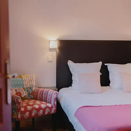 La Fraichette-hotel & 3* La Riviere-Saint-Sauveur