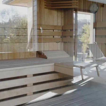 لا فرايتشيت 3* La Rivière-Saint-Sauveur